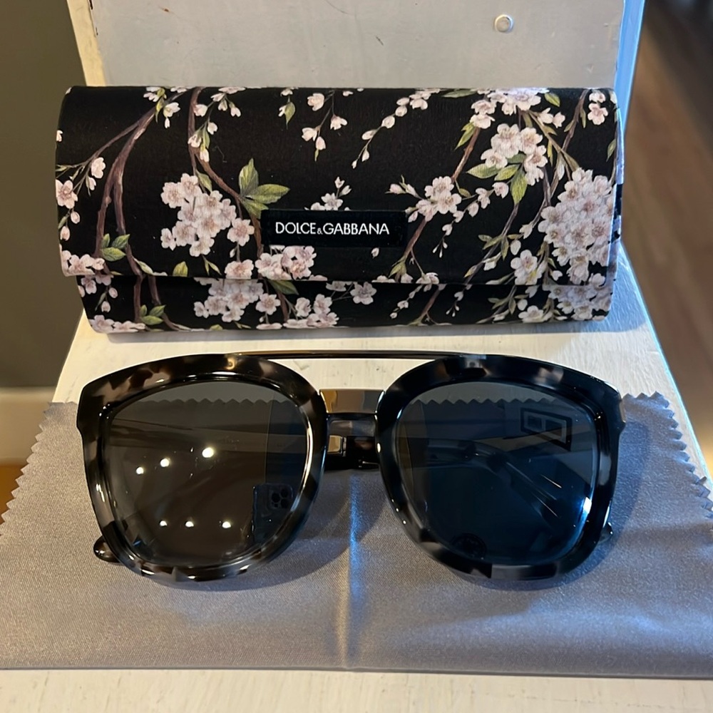 Dolce & Gabbana Sunglasses